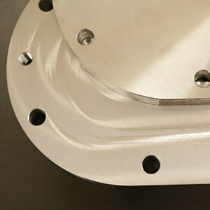 産業機器部品【カバー】 SS400（一般構造用鋼）/マシニングセンタ＋ロータリー研磨機
